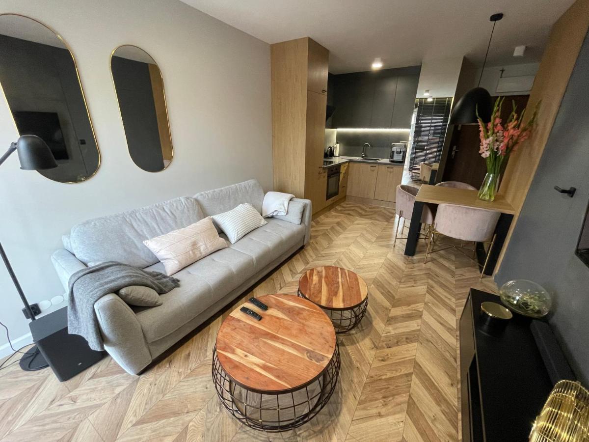 Apartament Bubble Z Darmowym Parkingiem Torun Bagian luar foto
