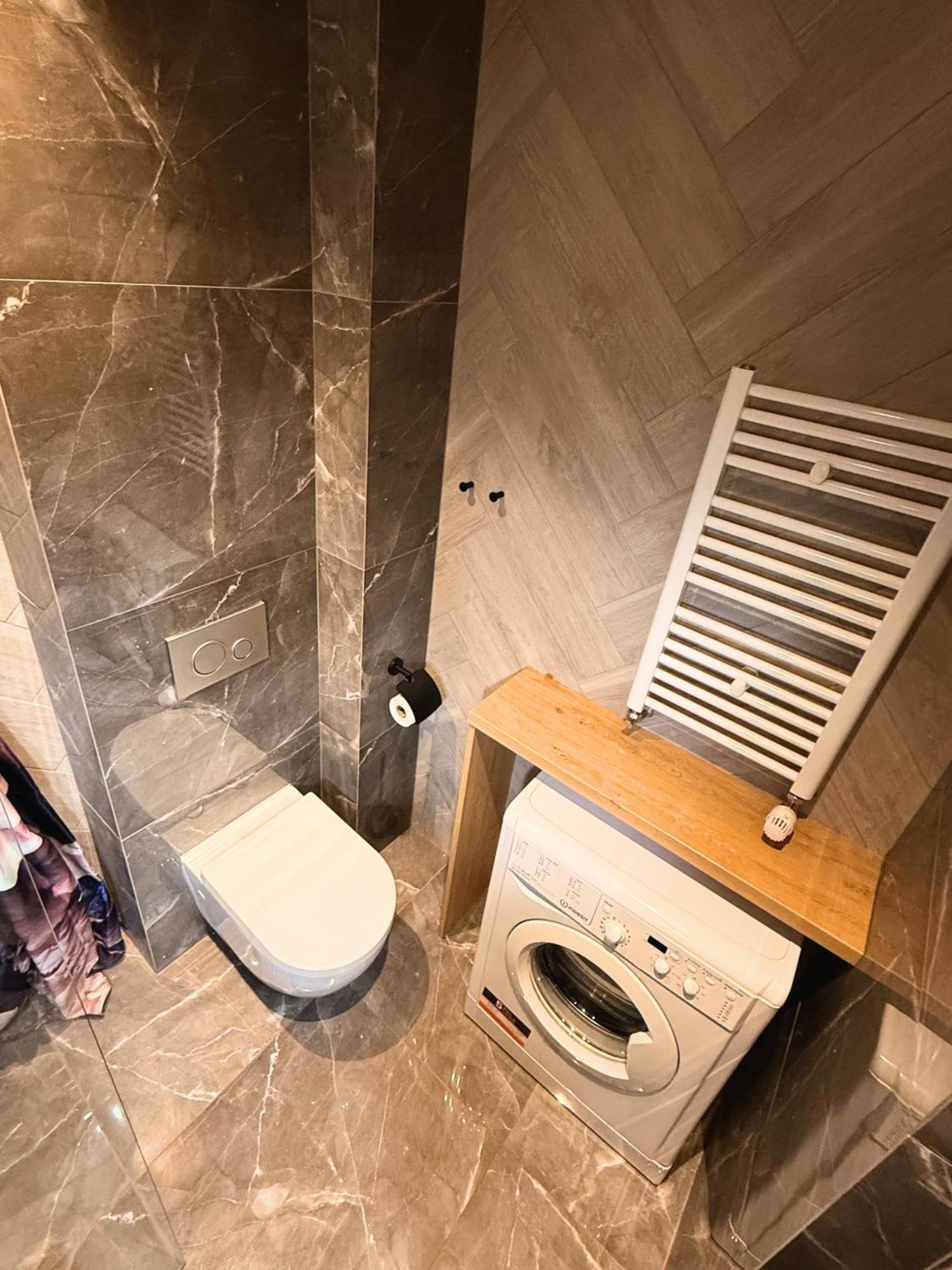 Apartament Bubble Z Darmowym Parkingiem Torun Bagian luar foto
